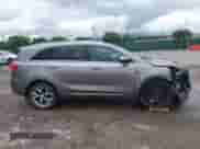 2017 Kia Sorento SXL с VIN 5XYPK4A59HG253995, выставлен на аукционе IAAI как лот 42367134 с пробегом 118 084 миль миль и . История ставок и продаж доступна на DreamBid. Изображение 14.