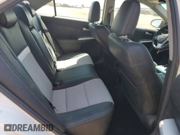 2014 Toyota Camry LE z VIN 4T1BF1FK2EU390083, wystawiony jako Copart lot #63087845 z przebiegiem 193 311 mil mil oraz Szkoda całkowita • Salvage title. Historia ofert i sprzedaży dostępna na DreamBid. Obrazek 10.