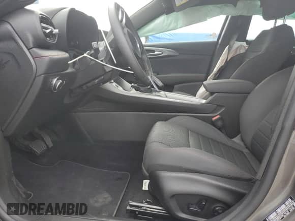 2024 Dodge Hornet R/T with VIN ZACPDFCW5R3A32141, listed as a Copart auction lot 81325935 with 26,508 mi miles and Salvage title. Bid and sale history available at DreamBid. Image 7.