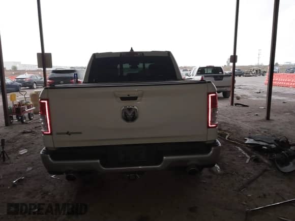 2021 Ram 1500 Lone Star z VIN 1C6RREFT1MN646966, wystawiony jako IAAI lot #42152069 z przebiegiem 48 645 mil mil oraz . Historia ofert i sprzedaży dostępna na DreamBid. Obrazek 16.