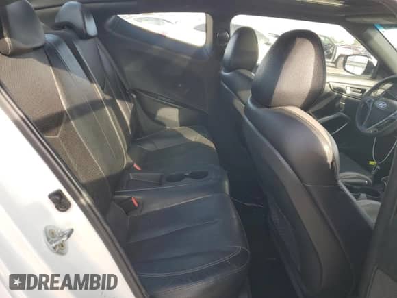 2016 Hyundai Veloster Turbo with VIN KMHTC6AEXGU289985, listed as a Copart auction lot 82231985 with 194,899 mi miles and Salvage title. Bid and sale history available at DreamBid. Image 10.