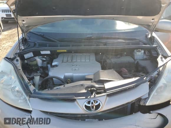 2010 Toyota Sienna XLE с VIN 5TDYK4CC1AS312935, выставлен на аукционе Copart как лот 84916835 с пробегом 147 715 миль миль и Списание • Salvage title. История ставок и продаж доступна на DreamBid. Изображение 12.