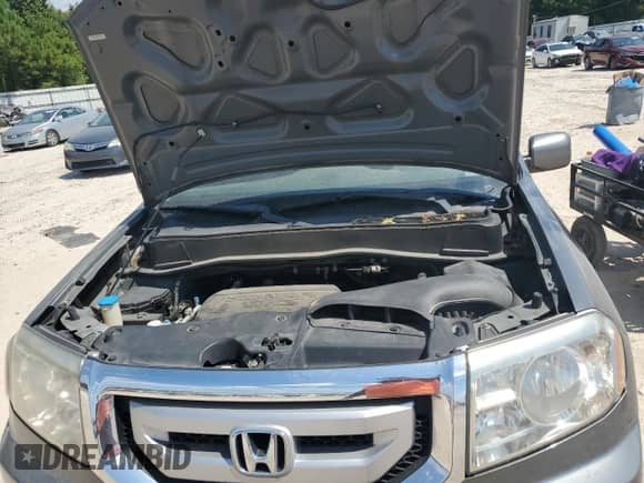 2011 Honda Pilot EX-L z VIN 5FNYF3H6XBB031109, wystawiony jako Copart lot #80355675 z przebiegiem 195 577 mil mil oraz Czysty tytuł • Clean title. Historia ofert i sprzedaży dostępna na DreamBid. Obrazek 12.