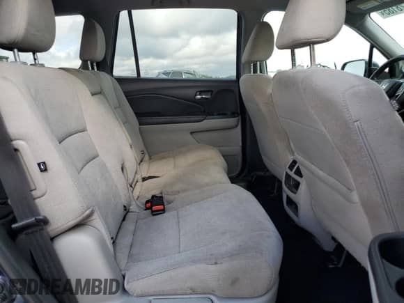 2019 Honda Pilot LX z VIN 5FNYF5H13KB037883, wystawiony jako Copart lot #56528185 z przebiegiem 112 594 mil mil oraz Czysty tytuł • Clean title. Historia ofert i sprzedaży dostępna na DreamBid. Obrazek 11.