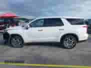 2024 Hyundai Palisade Limited с VIN KM8R54GE5RU702575, выставлен на аукционе IAAI как лот 43549843 с пробегом 54 195 миль миль и . История ставок и продаж доступна на DreamBid. Изображение 14.