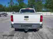 2016 Chevrolet Silverado 2500HD Work Truck с VIN 1GC1KUEG0GF179191, выставлен на аукционе IAAI как лот 42811849 с пробегом 140 306 миль миль и . История ставок и продаж доступна на DreamBid. Изображение 16.