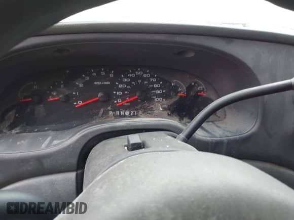 2006 Ford Econoline Cargo с VIN 1FTNS24LX6HA71040, выставлен на аукционе IAAI как лот 41180078 с пробегом Не указан миль и . История ставок и продаж доступна на DreamBid. Изображение 7.