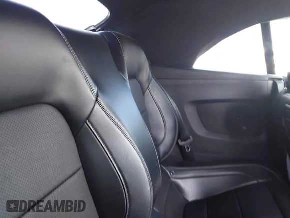 2020 Ford Mustang GT Premium с VIN 1FATP8FF5L5156597, выставлен на аукционе IAAI как лот 42872594 с пробегом 42 500 миль миль и . История ставок и продаж доступна на DreamBid. Изображение 8.