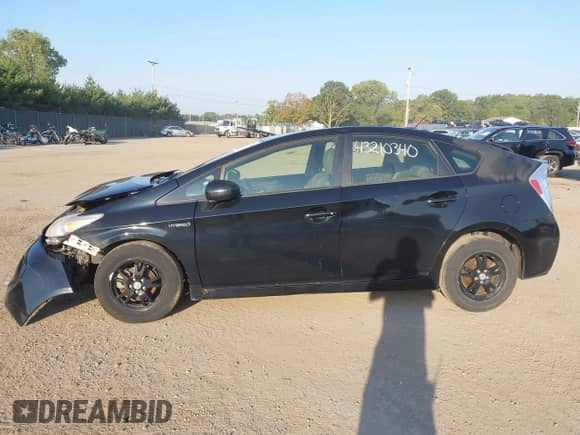 2012 Toyota Prius One с VIN JTDKN3DU5C5477457, выставлен на аукционе IAAI как лот 43210340 с пробегом 180 912 миль миль и . История ставок и продаж доступна на DreamBid. Изображение 14.