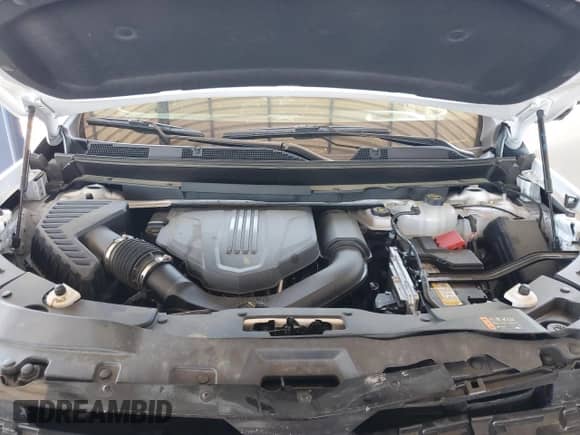 2025 Chevrolet Traverse FWD High Country с VIN 1GNERKRS8SJ153788, выставлен на аукционе Copart как лот 61983125 с пробегом 16 820 миль миль и Списание • Salvage title. История ставок и продаж доступна на DreamBid. Изображение 11.