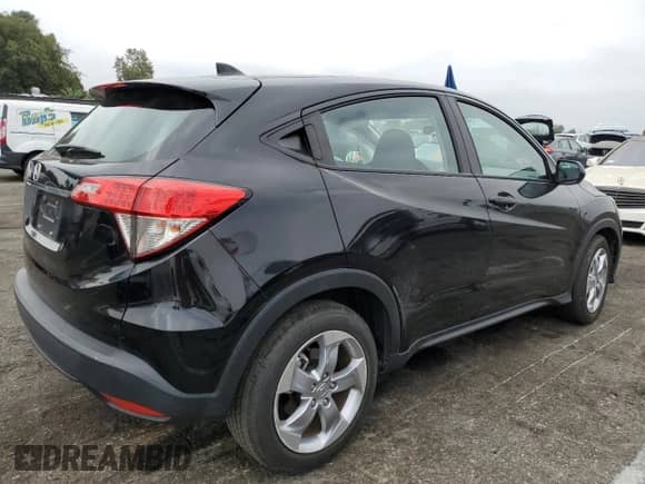 2021 Honda HR-V LX с VIN 3CZRU5H38MM710901, выставлен на аукционе Copart как лот 68704125 с пробегом 24 908 миль миль и Списание • Salvage title. История ставок и продаж доступна на DreamBid. Изображение 3.