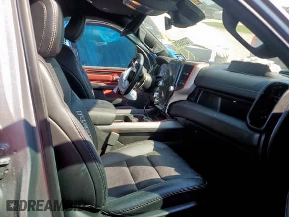 2020 Ram 1500 Rebel z VIN 1C6SRFLT4LN403520, wystawiony jako Copart lot #70288825 z przebiegiem 70 547 mil mil oraz Szkoda całkowita • Salvage title. Historia ofert i sprzedaży dostępna na DreamBid. Obrazek 7.