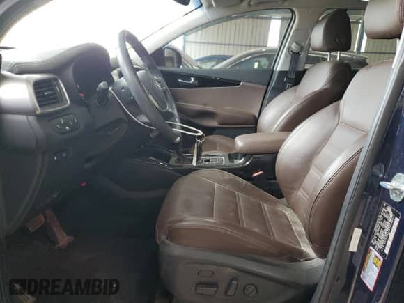 2019 Kia Sorento SX with VIN 5XYPKDA56KG465647, listed as a Copart auction lot 81267465 with 57,537 mi miles and Salvage title. Bid and sale history available at DreamBid. Image 7.