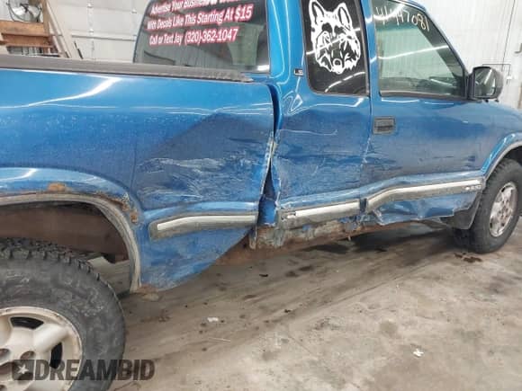 2000 Chevrolet S-10 LS с VIN 1GCDT19W2YK202876, выставлен на аукционе IAAI как лот 41447081 с пробегом 222 016 миль миль и . История ставок и продаж доступна на DreamBid. Изображение 6.