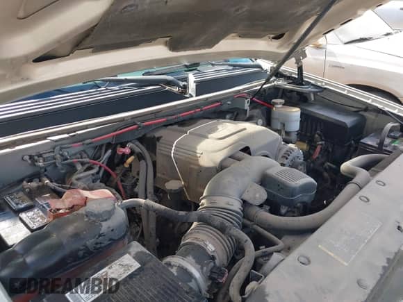 2008 Chevrolet Suburban 3LT с VIN 3GNFC16018G206960, выставлен на аукционе IAAI как лот 43330923 с пробегом 197 976 миль миль и . История ставок и продаж доступна на DreamBid. Изображение 10.