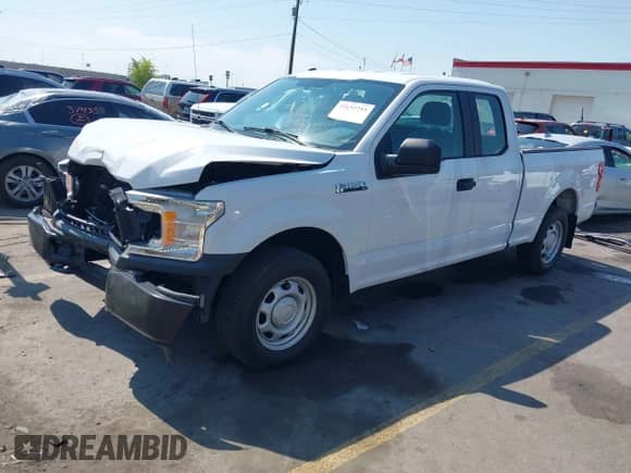 2018 Ford F-150 XL with VIN 1FTEX1CB5JKF29695, listed as a IAAI auction lot 43152755 with 126,516 mi miles and . Bid and sale history available at DreamBid. Image 2.