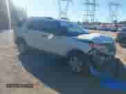 2011 Ford Explorer z VIN 1FMHK8B86BGA84331, wystawiony jako IAAI lot #43417128 z przebiegiem 146 712 mil mil oraz . Historia ofert i sprzedaży dostępna na DreamBid. Obrazek 1.