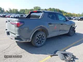2023 Hyundai Santa Cruz SEL с VIN 5NTJBDAE4PH074889, выставлен на аукционе IAAI как лот 43229978 с пробегом 38 989 миль миль и . История ставок и продаж доступна на DreamBid. Изображение 4.