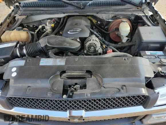 2007 Chevrolet Silverado 1500 LS with VIN 2GCEC13V271143900, listed as a Copart auction lot 80381165 with 200,941 mi miles and Salvage title. Bid and sale history available at DreamBid. Image 11.