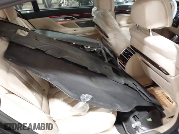 2017 BMW 7 Series ALPINA B7 xDrive with VIN WBA7F2C51HG422682, listed as a IAAI auction lot 42341486 with 117,722 mi miles and . Bid and sale history available at DreamBid. Image 18.