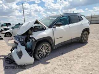 2022 Jeep Compass Limited with VIN 3C4NJDCB9NT191919, listed as a Copart auction lot 70604265 with 47,584 mi miles and Salvage title. Bid and sale history available at DreamBid. Image 1.