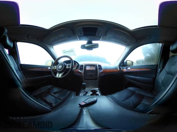 2012 Jeep Grand Cherokee Overland Summit z VIN 1C4RJFCT9CC270571, wystawiony jako IAAI lot #43315764 z przebiegiem 190 329 mil mil oraz . Historia ofert i sprzedaży dostępna na DreamBid. Obrazek 18.