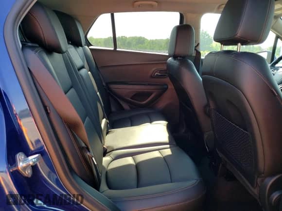 2017 Chevrolet Trax Premier с VIN 3GNCJRSB1HL178616, выставлен на аукционе Copart как лот 63091945 с пробегом 67 303 миль миль и Списание • Salvage title. История ставок и продаж доступна на DreamBid. Изображение 11.