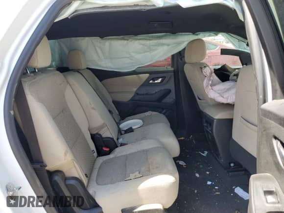 2023 Chevrolet Traverse LS z VIN 1GNERFKW2PJ286400, wystawiony jako Copart lot #70224225 z przebiegiem 72 405 mil mil oraz Szkoda całkowita • Salvage title. Historia ofert i sprzedaży dostępna na DreamBid. Obrazek 11.