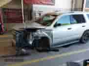 2018 Chevrolet Tahoe Premier z VIN 1GNSKCKC6JR301629, wystawiony jako IAAI lot #42615043 z przebiegiem 113 333 mil mil oraz . Historia ofert i sprzedaży dostępna na DreamBid. Obrazek 6.