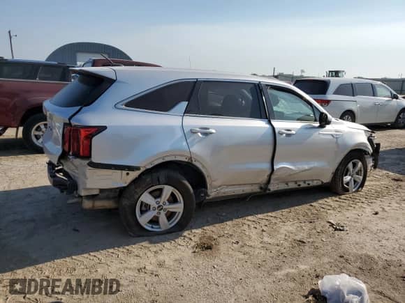 2021 Kia Sorento LX with VIN 5XYRG4LC3MG029220, listed as a Copart auction lot 68012835 with 100,356 mi miles and Salvage title. Bid and sale history available at DreamBid. Image 3.