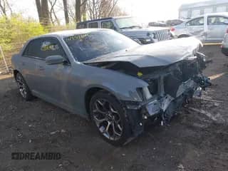 2018 Chrysler 300 S с VIN 2C3CCABG5JH227870, выставлен на аукционе IAAI как лот 41930404 с пробегом 109 903 миль миль и . История ставок и продаж доступна на DreamBid. Изображение 1.