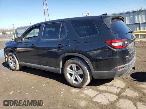 2023 Honda Pilot LX с VIN 5FNYG1H28PB021779, выставлен на аукционе Copart как лот 45679365 с пробегом Не указан миль и Списание • Salvage title. История ставок и продаж доступна на DreamBid. Изображение 2.
