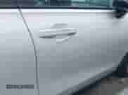 2024 Honda HR-V LX z VIN 3CZRZ1H34RM715160, wystawiony jako IAAI lot #42600264 z przebiegiem 45 874 mil mil oraz . Historia ofert i sprzedaży dostępna na DreamBid. Obrazek 18.