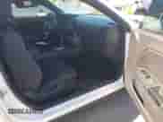 2013 Dodge Challenger SXT с VIN 2C3CDYAG9DH718941, выставлен на аукционе IAAI как лот 43406242 с пробегом 152 693 миль миль и . История ставок и продаж доступна на DreamBid. Изображение 5.