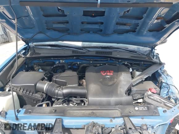2019 Toyota Tacoma SR5 с VIN 3TMAZ5CN4KM104750, выставлен на аукционе IAAI как лот 42003527 с пробегом 66 342 миль миль и . История ставок и продаж доступна на DreamBid. Изображение 10.