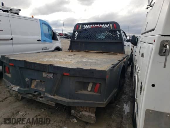 2015 Chevrolet Silverado 3500 с VIN 1GB4KYC86FF115224, выставлен на аукционе Copart как лот 43016075 с пробегом Не указан миль и Списание • Salvage title. История ставок и продаж доступна на DreamBid. Изображение 3.