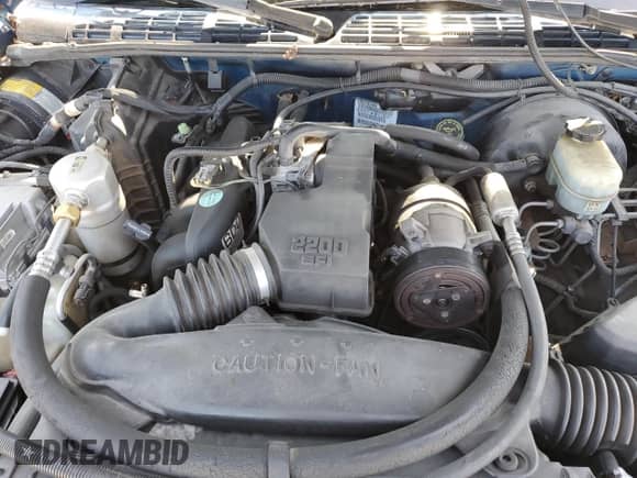 2000 Chevrolet S-10 с VIN 1GCCS1444Y8114378, выставлен на аукционе Copart как лот 71546755 с пробегом 141 507 миль миль и Списание • Salvage title. История ставок и продаж доступна на DreamBid. Изображение 11.