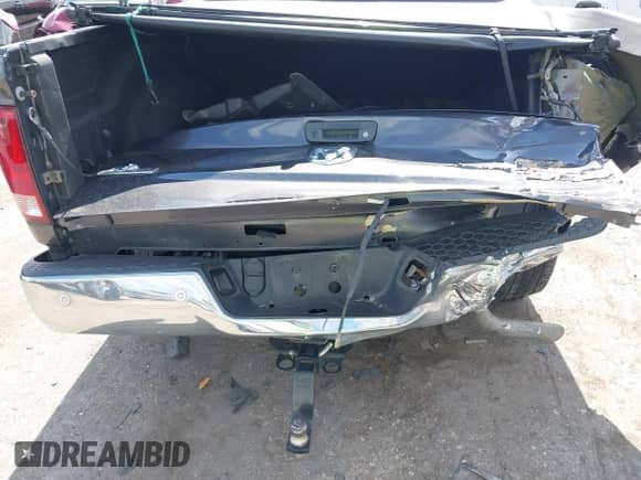 2017 Ram 1500 Big Horn z VIN 1C6RR7LG4HS559475, wystawiony jako IAAI lot #42549459 z przebiegiem 129 572 mil mil oraz . Historia ofert i sprzedaży dostępna na DreamBid. Obrazek 6.