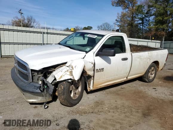 2014 Ram 1500 Tradesman с VIN 3C6JR6DG3EG165376, выставлен на аукционе Copart как лот 86599084 с пробегом 131 791 миль миль и Списание • Salvage title. История ставок и продаж доступна на DreamBid. Изображение 1.