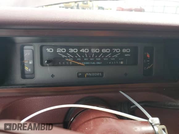 1991 Chevrolet Caprice с VIN 1G1BN53E9MW187619, выставлен на аукционе Copart как лот 55291845 с пробегом 1 433 530 миль миль и Списание • Salvage title. История ставок и продаж доступна на DreamBid. Изображение 9.