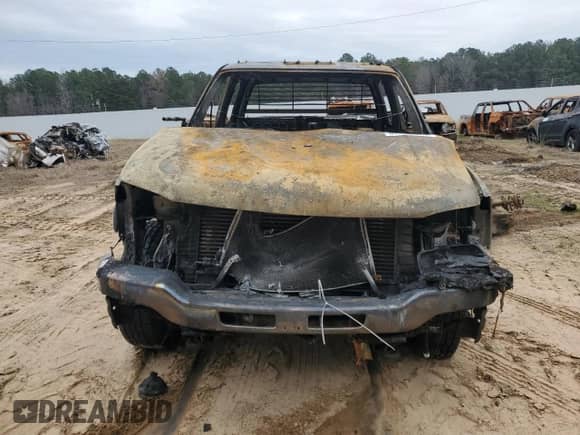 2007 GMC Sierra 1500 z VIN 1GTJC33D87F117408, wystawiony jako Copart lot #87480564 z przebiegiem Nie podano mil oraz Szkoda całkowita • Salvage title. Historia ofert i sprzedaży dostępna na DreamBid. Obrazek 5.