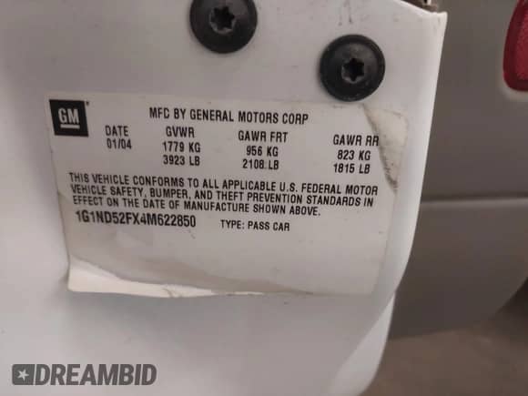 2004 Chevrolet Malibu Classic z VIN 1G1ND52FX4M622850, wystawiony jako IAAI lot #42239067 z przebiegiem 152 549 mil mil oraz . Historia ofert i sprzedaży dostępna na DreamBid. Obrazek 9.