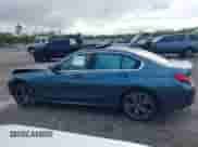 2020 BMW 3 Series 330i with VIN 3MW5R1J0XL8B39110, listed as a IAAI auction lot 43425538 with Not provided miles and . Bid and sale history available at DreamBid. Image 14.