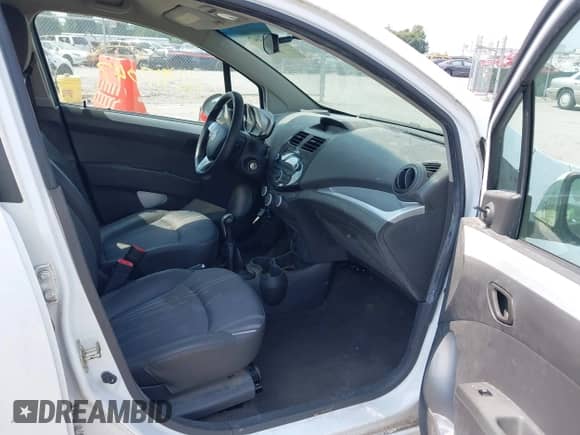 2013 Chevrolet Spark LS с VIN KL8CA6S94DC510177, выставлен на аукционе IAAI как лот 42917047 с пробегом Не указан миль и . История ставок и продаж доступна на DreamBid. Изображение 5.