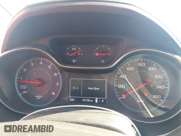 2017 Chevrolet Cruze Premier z VIN 3G1BF6SM5HS611181, wystawiony jako IAAI lot #42627815 z przebiegiem 147 138 mil mil oraz . Historia ofert i sprzedaży dostępna na DreamBid. Obrazek 7.