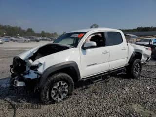 2023 Toyota Tacoma SR z VIN 3TMCZ5ANXPM620999, wystawiony jako Copart lot #81008595 z przebiegiem 18 047 mil mil oraz Nie do naprawy • Non repairable. Historia ofert i sprzedaży dostępna na DreamBid. Obrazek 1.