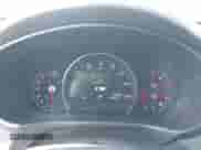 2019 Kia Sorento EX z VIN 5XYPHDA53KG604860, wystawiony jako IAAI lot #42642243 z przebiegiem 39 493 mil mil oraz . Historia ofert i sprzedaży dostępna na DreamBid. Obrazek 7.