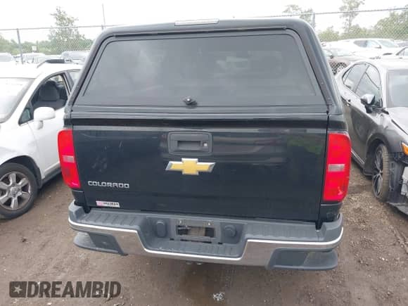 2017 Chevrolet Colorado 2WD WT с VIN 1GCHSBEAXH1286617, выставлен на аукционе IAAI как лот 42744849 с пробегом 73 106 миль миль и . История ставок и продаж доступна на DreamBid. Изображение 16.