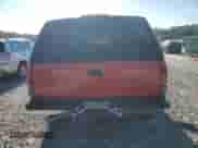1996 Chevrolet Tahoe с VIN 3GNEK18R3TG159899, выставлен на аукционе Copart как лот 61131635 с пробегом 174 293 миль миль и Списание • Salvage title. История ставок и продаж доступна на DreamBid. Изображение 6.