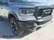 2024 Ram 1500 Rebel z VIN 1C6SRFLT0RN223654, wystawiony jako IAAI lot #41845768 z przebiegiem 30 465 mil mil oraz . Historia ofert i sprzedaży dostępna na DreamBid. Obrazek 17.